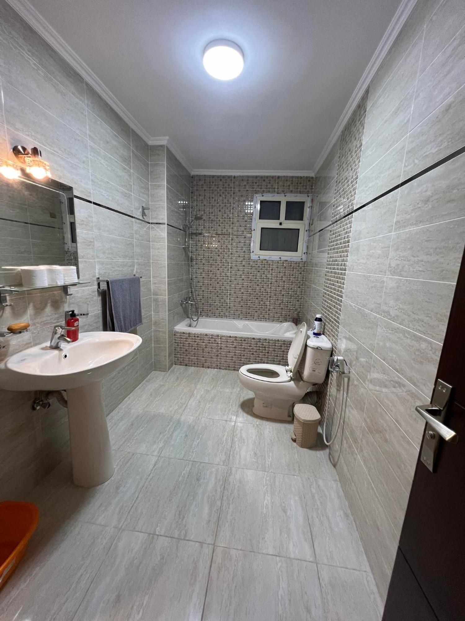 Comfy Luxurious Apartments In Central Location In Mansheyet El Bakry East القاهرة المظهر الخارجي الصورة