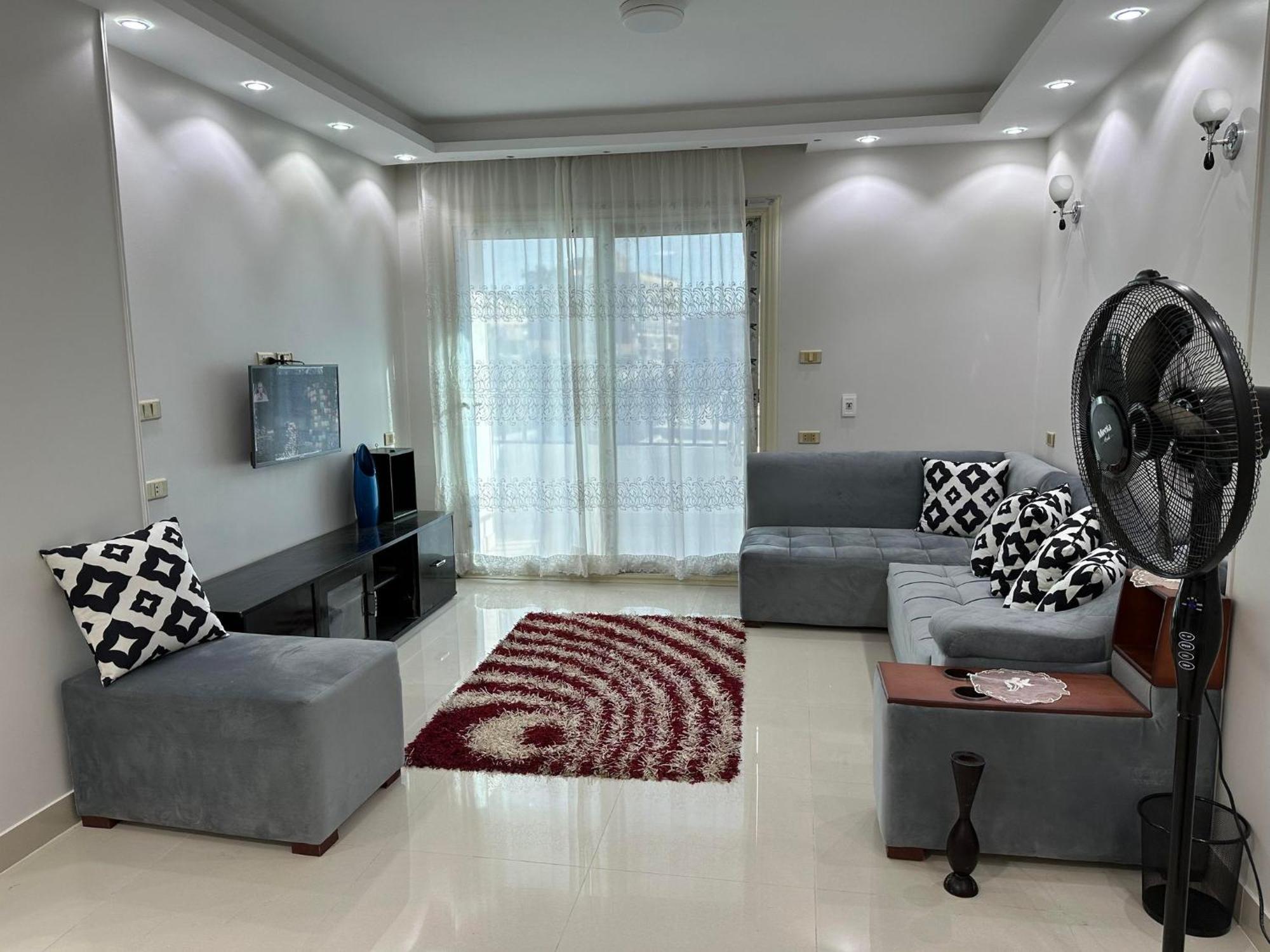 Comfy Luxurious Apartments In Central Location In Mansheyet El Bakry East القاهرة المظهر الخارجي الصورة